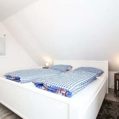 Katys-kajuete شقة غريتسيل